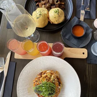 Salmon Eggs Benedict