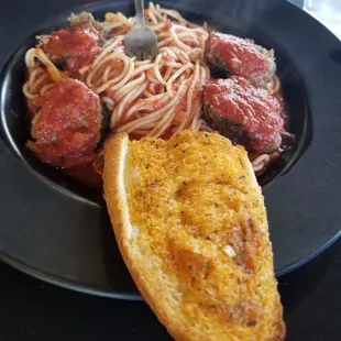 Spaghetti and Meatball