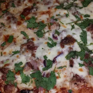 FM1826 pizza...where's the brisket? Teeny tiny pieces. :/ Stick with House Special.