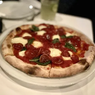 Pepperoni pizza - very good!