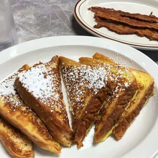 Full French Toast (3) w/ side of Bacon