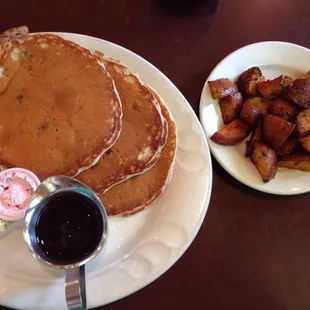 Cranberry pancakes and rustic reds.