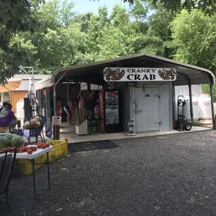 Classic roadside grab &amp; go crab shack.
