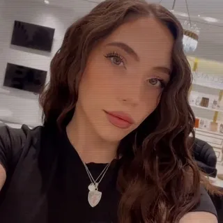 Jasmine W.