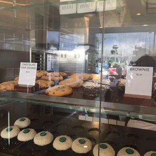 Chocolate Chip Cookie