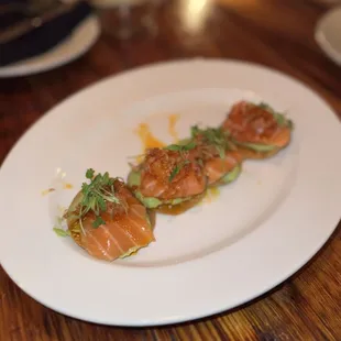 Salmon Sashimi Tostada (complimentary)