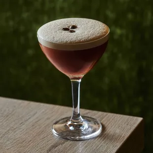 dessert, drink
