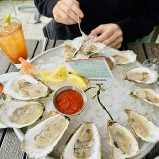 Selection of oysters
