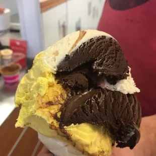 ELVIS IS IN THE BUILDING!!!! Delish.  Chocolate banana peanut butter!!!!