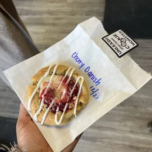 Cherry danish