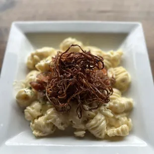 Mac n cheese with bacon