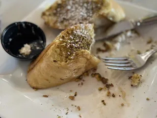 Basico Bistro Cafe