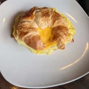 Breakfast sandwich