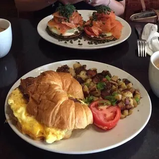 Smoked Salmon Bagel
