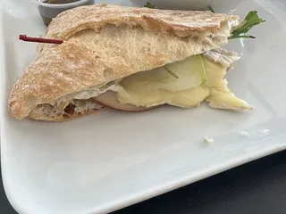 La Taza Coffee & More