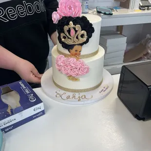 Baby shower cake