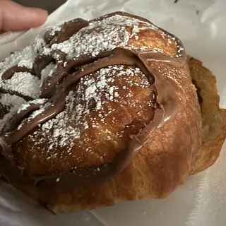 Nutella Croissant
