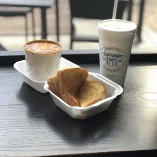 Grilled cheese and chili on a cold day!   Yummmm!