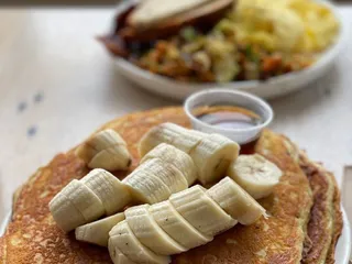 Brekkie Shack