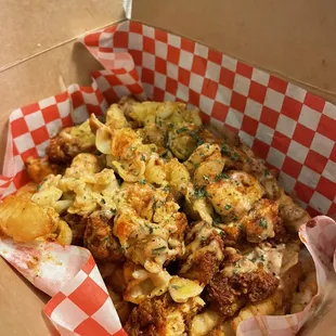 #9 MAC &amp; CHEESE FRIES