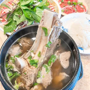 #1 Pho Đặc Biệt - $12.89