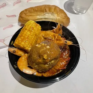 Seafood menu (Combo 1: 1/2 crawfish, 1/2 shrimp) = $25