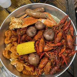 Crawfish shrimp and crab