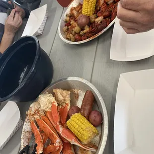Boiled Crawfish, Snow - or - Dungeness Crabs, mushrooms, corn,