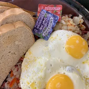Corned Beef Hash Skillet