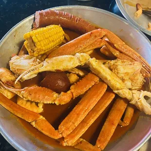 2 snow crab clusters, corn, potato and sausage spicy.