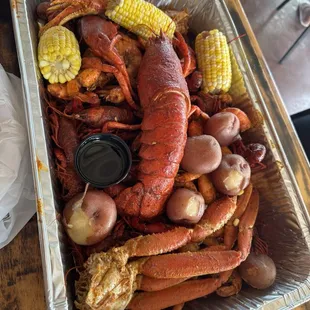 Ultimate Seafood Pot