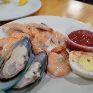 oysters and mussels, shellfish, oysters, food, mussels