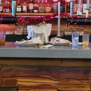 sushi and sashimi, interior