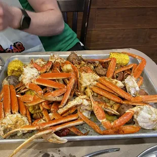 Snow crab w/ Crazy hot sauce