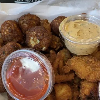 F4. Fried Oyster Basket