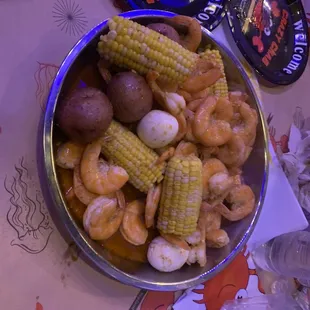 Shrimp combo w/ 3 corn &amp; 3 potatoes