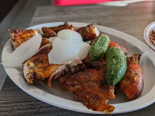 Los 3 Pollos