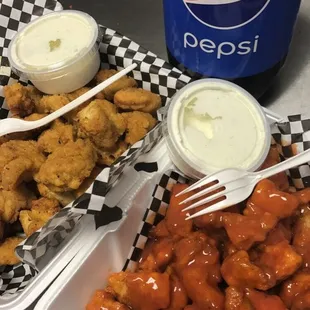 fried chicken wings, poultry, bbq chicken, chicken, chicken wings, food, chicken wings and fried chicken, fried chicken, bbq wings