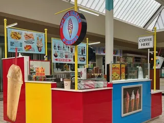 J Ice Cream & Crepes