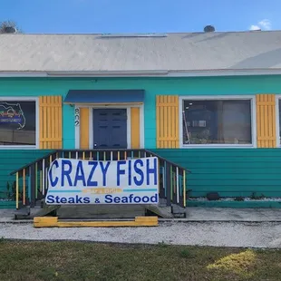 Front of crazy fish bar and grill.