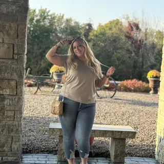 Julia B.