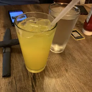 Mango Lemonade