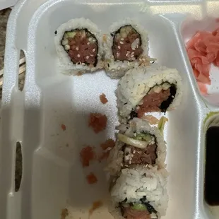 Mealy Spicy tuna missing avocado