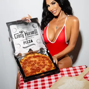 Crazy Horse 3 world-renowned pizza