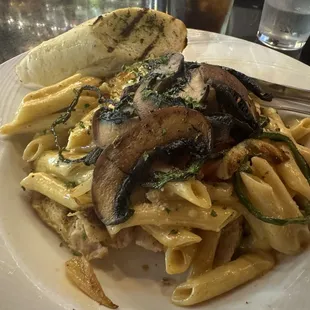 Cajun Chicken Pasta + veggies