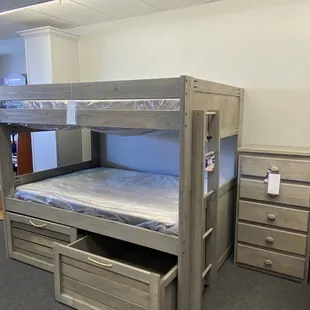 Full full driftwood bunk bed with storage crates