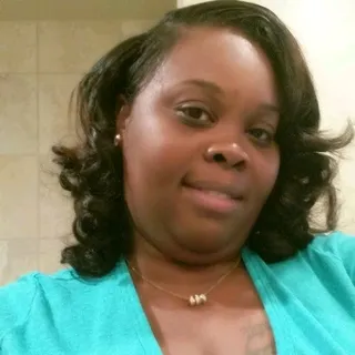Tasha R.
