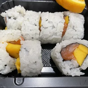Fresh Salmon Rolls