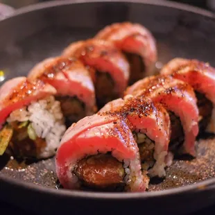 CAJUN TUNA ROLL; IG: @lindathefoodie