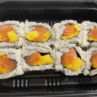 MANGO SALMON ROLL